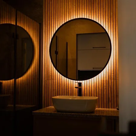 Skyline 21 - With A View Of Apartamento