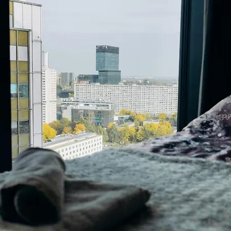 Skyline 21 - With A View Of Apartamento