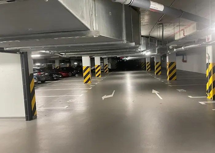 Skyline 21 - With A View Of *